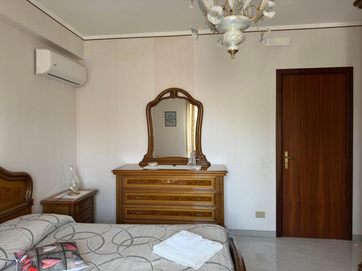 La Pigna Delle Aci Apartment Acireale Buitenkant foto